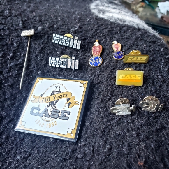 CASE IH CNH OLD ABE PENDANT PIN LOT OF 10 - Picture 1 of 4